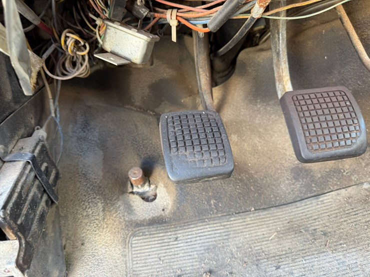 #54866-•-1984-ford-f-600-36'-single-cab-s/a-bucket-truck-1fdnk64n7eva14542-inv#54866-image-54