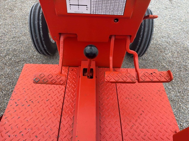 1969-allis-chalmers-one-ninety-xt-series-iii-diesel-image-53
