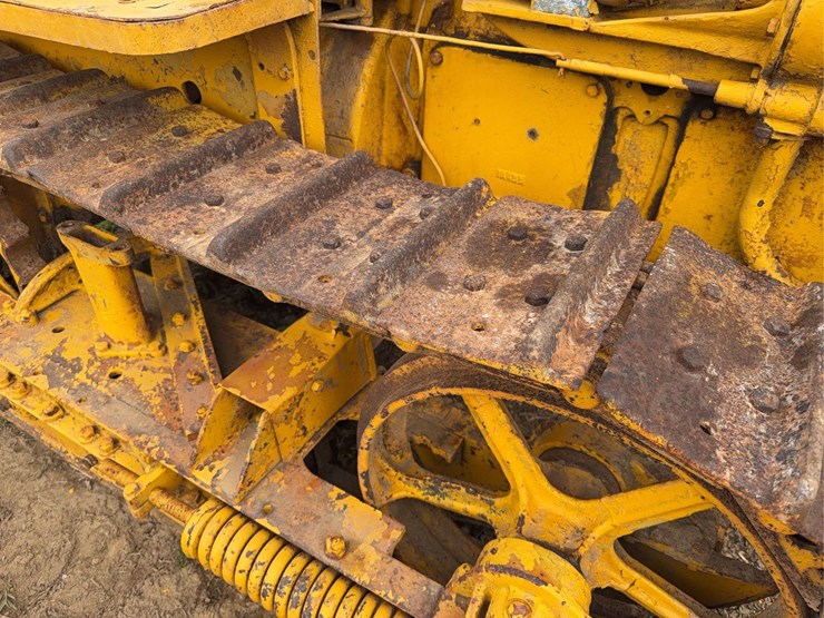 caterpillar-twenty-eight-image-20