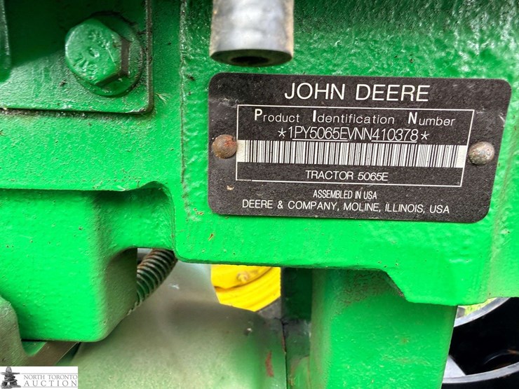 2024-john-deere-5065e-image-7