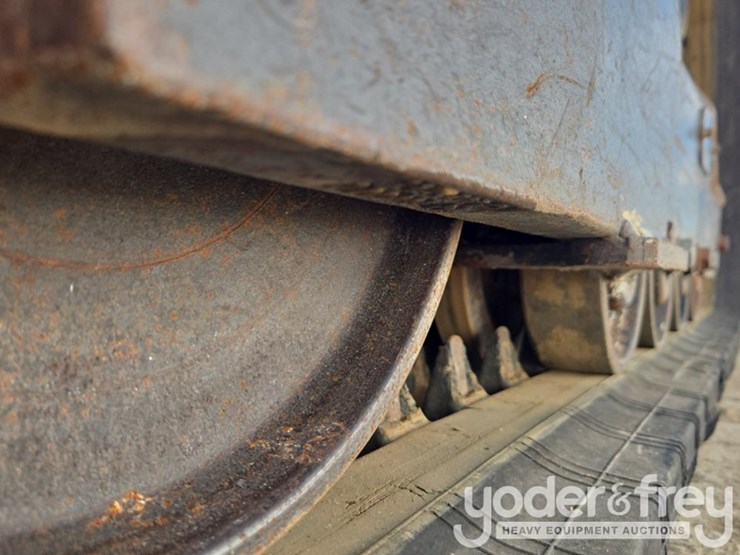 2021-bobcat-t66-image-11