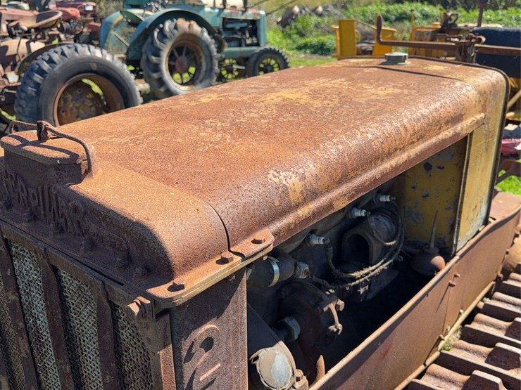 caterpillar-2-ton-image-11