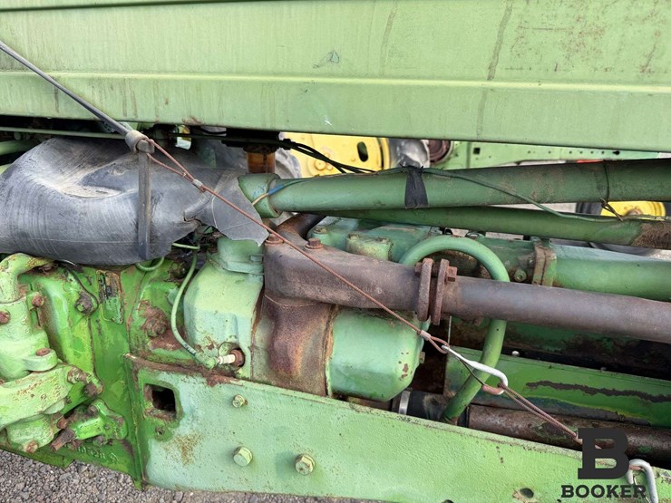 1956-john-deere-50-tractor---non-running-image-11