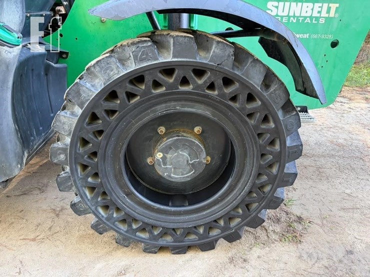 2018-jcb-509-42-image-24