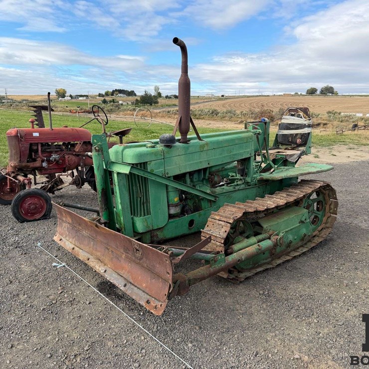 John Deere Model 40 Crawler - Non Running
