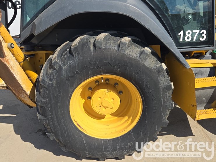 2015-deere-310sk-image-12