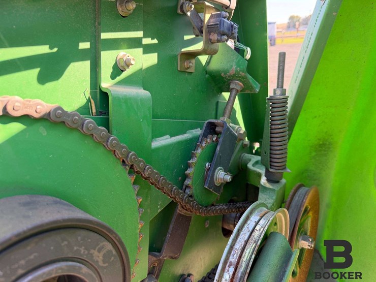 2009-john-deere-630r-platform-header-image-15