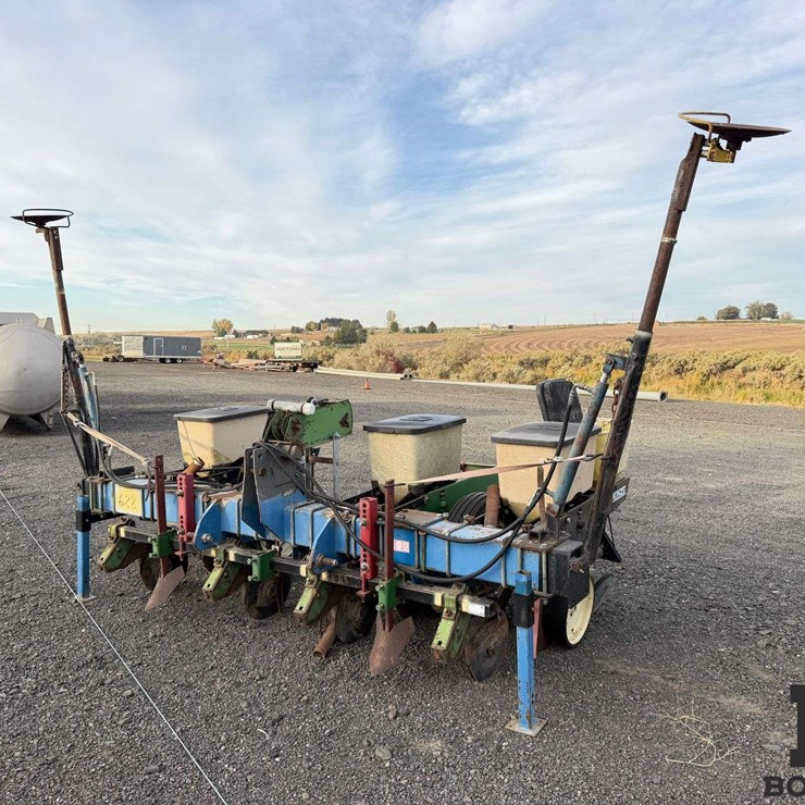 Almaco AK4RPP Corn Planter