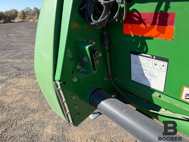 2009-john-deere-630r-platform-header-image-18