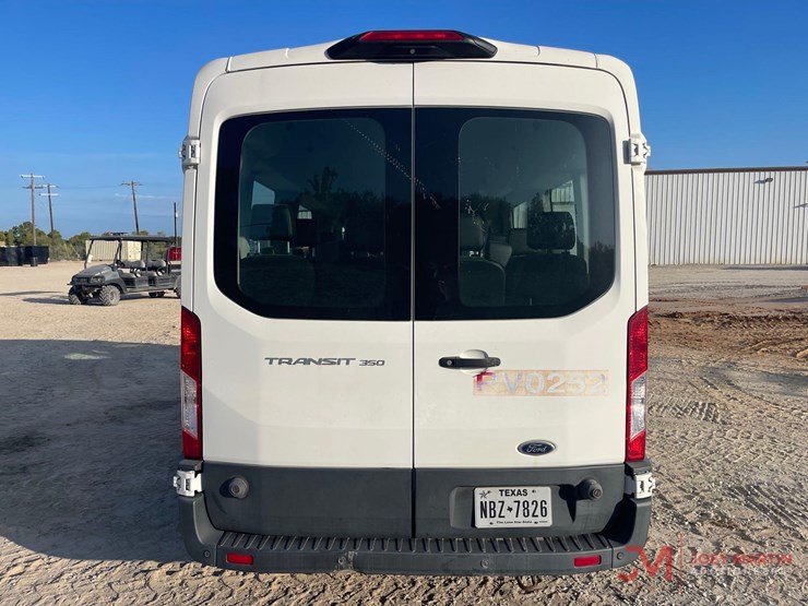 2021-ford-transit-image-4