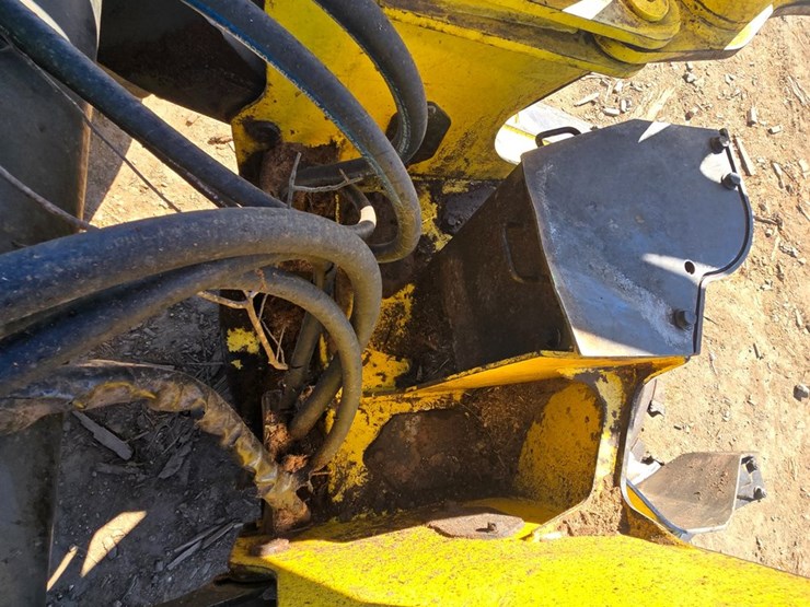 2019-john-deere-6-image-103