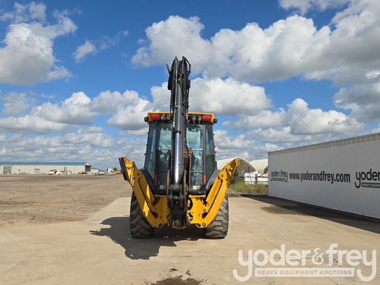2022-deere-310sl-image-4