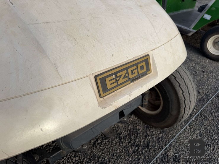 ez-go-golf-cart---non-running-image-6