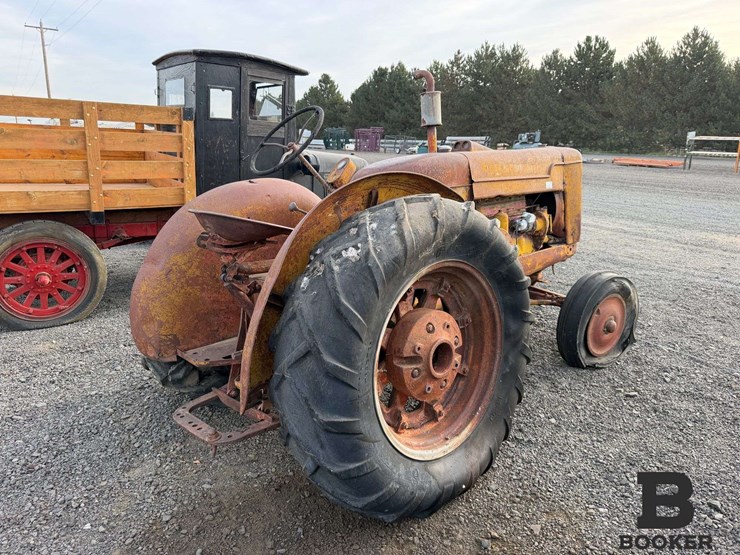 1946-mccormick-deering-w-6-tractor---non-running-image-4
