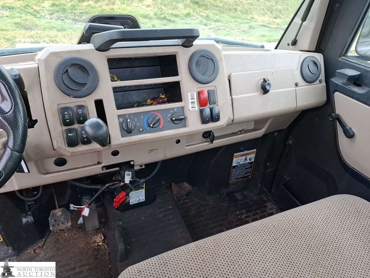 2018-john-deere-2018-image-12