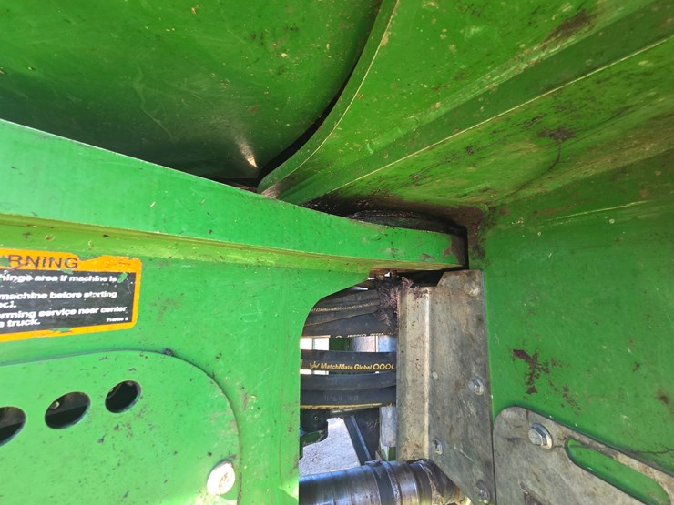 2019-john-deere-6-image-63