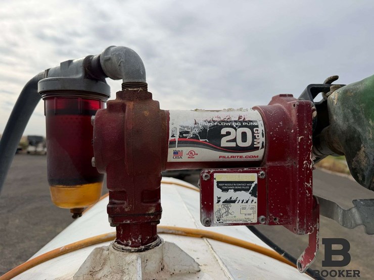 custom-built-300-gallon-fuel-trailer-image-15