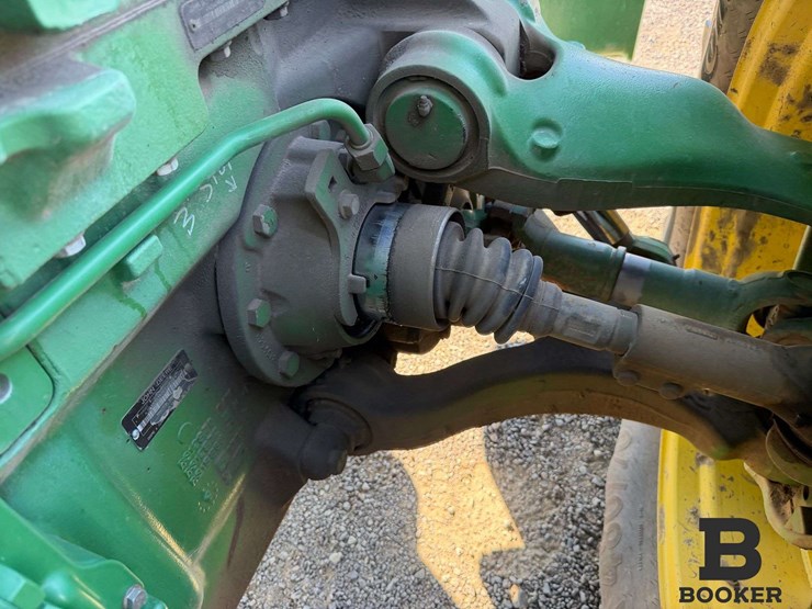 2011-john-deere-8360r-tractor-image-67