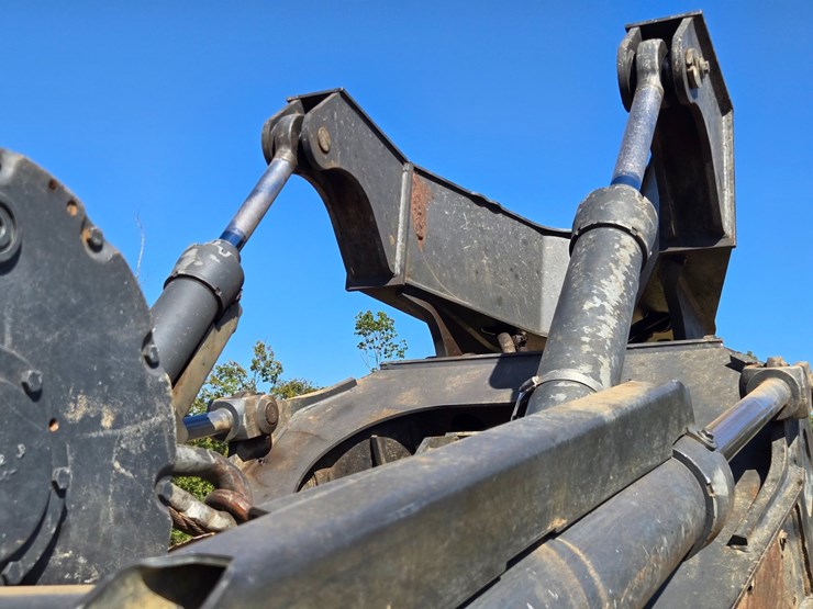 2020-john-deere-2020-image-80