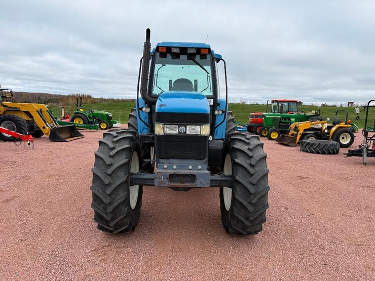 new-holland-8160-image-2