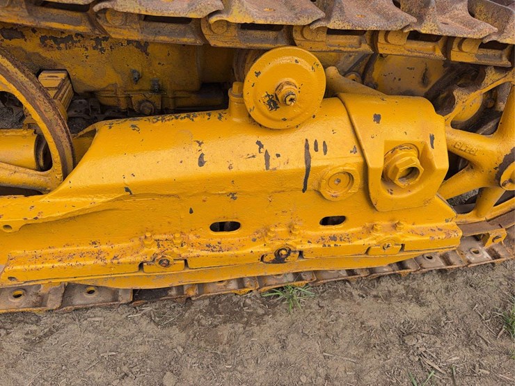 caterpillar-2-ton-image-41
