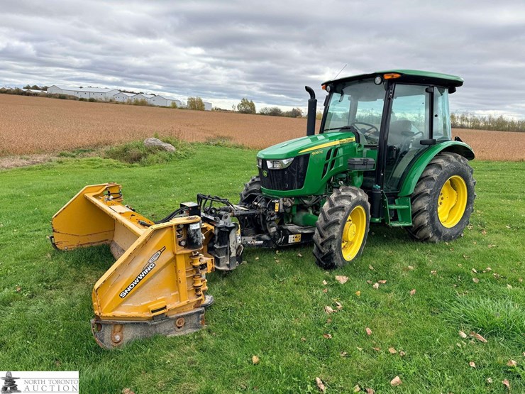 2023-john-deere-5060e-image-1