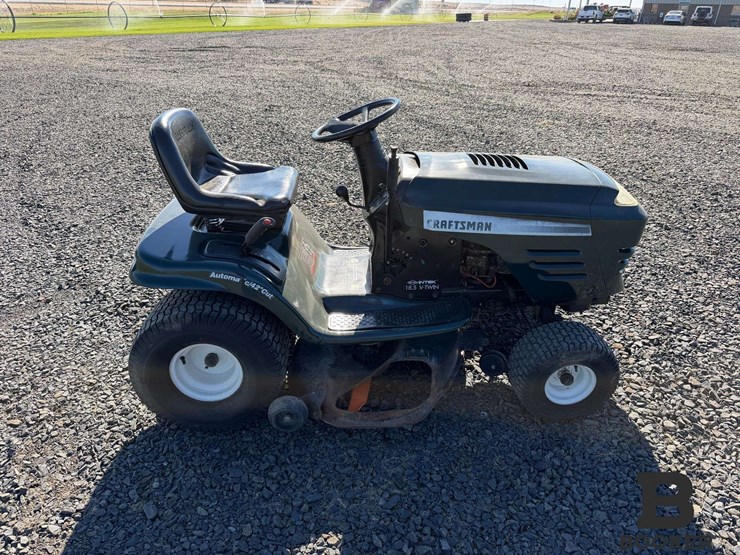 craftsman-riding-lawn-mower-image-4