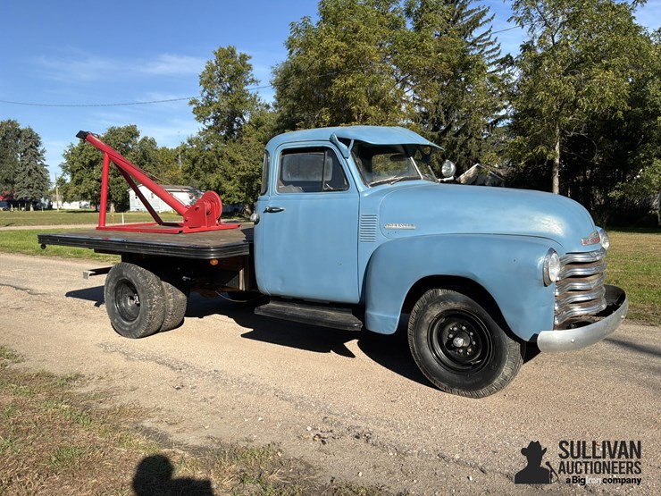 1949-chevrolet-1-ton-s/a-flatbed-truck-image-3