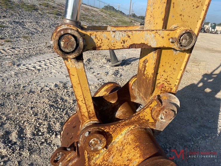 2013-caterpillar-312e-image-13