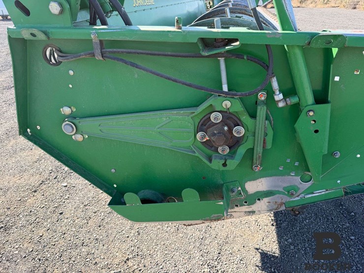 2009-john-deere-630r-platform-header-image-43