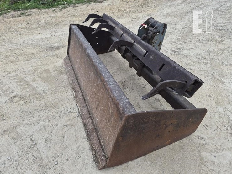 3-point-box-blade-image-4