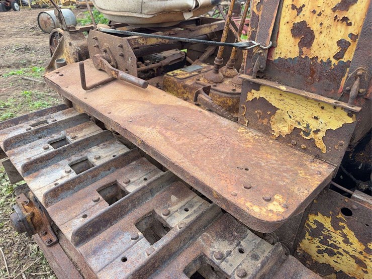 caterpillar-twenty-five-image-19