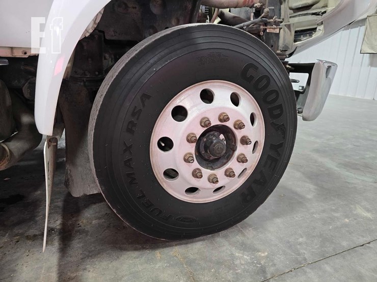 2015-ford-f750-xl-sd-image-28