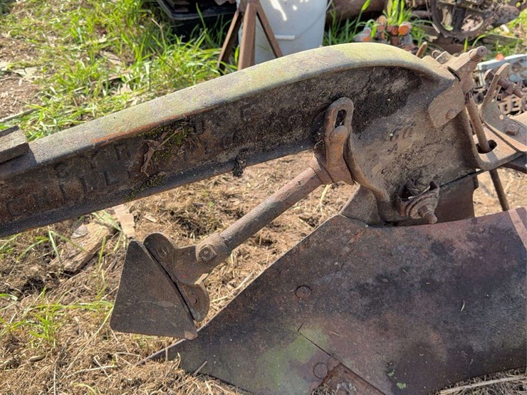 horse-drawn-roll-over-plow-image-4