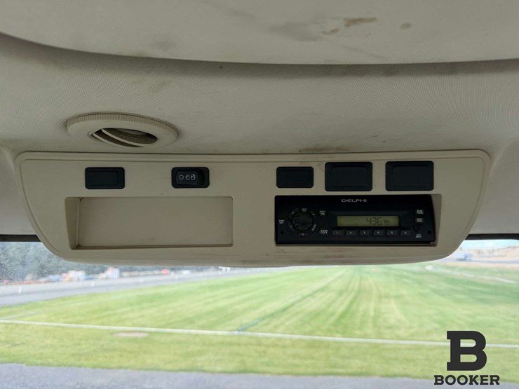2009-john-deere-8345rt-image-84