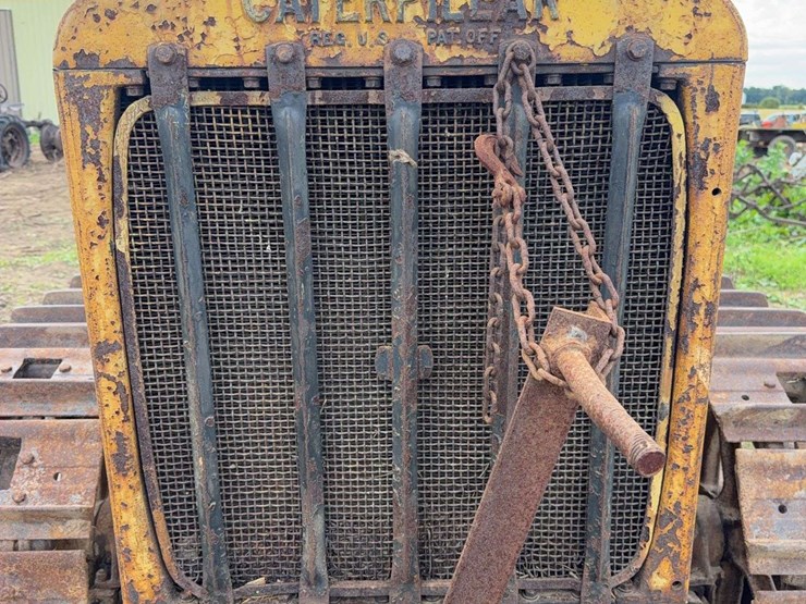 caterpillar-twenty-five-image-9
