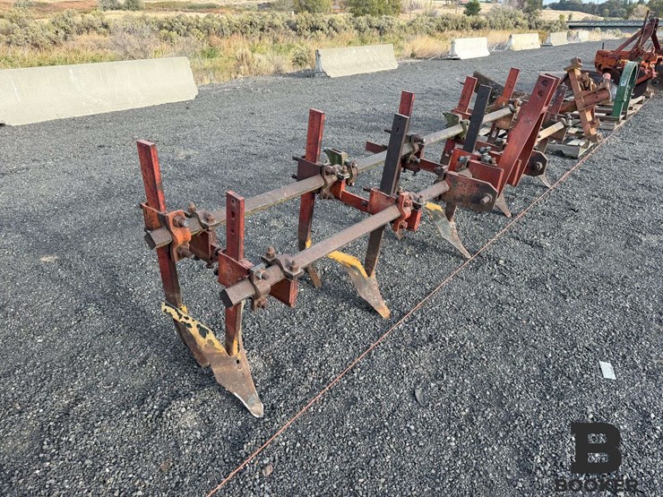 4-row-3pt-cultivator-image-5