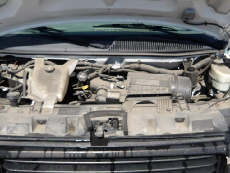 2016-utility-van-image-12
