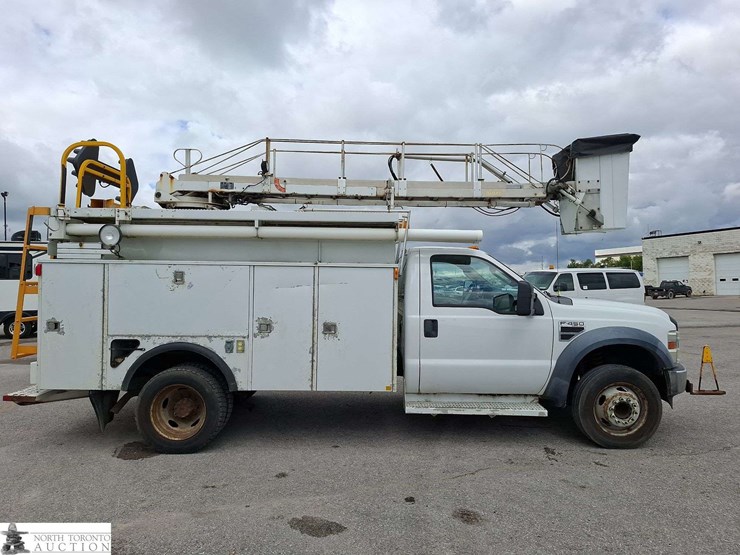 non-operable-2010-ford-f-450-super-duty-s/a-bucket-truck-image-4