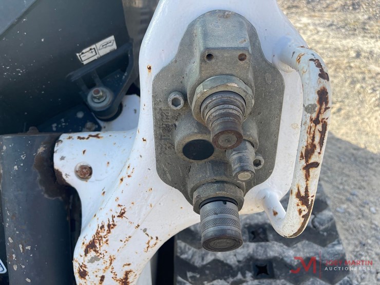 2021-bobcat-t76-image-13