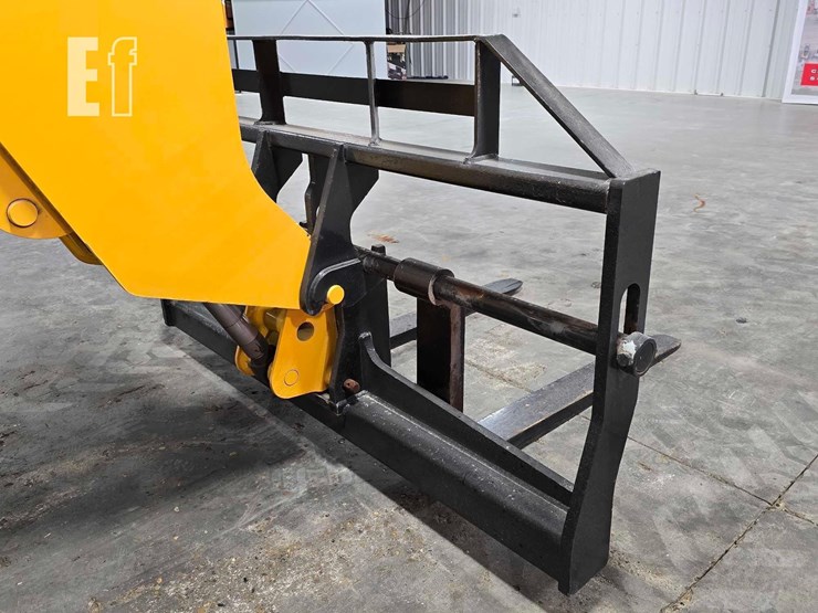 2016-jcb-507-42-image-11