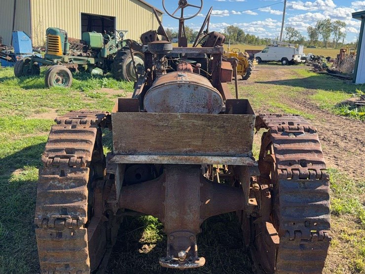 fordson-trackson-road-grader-image-4