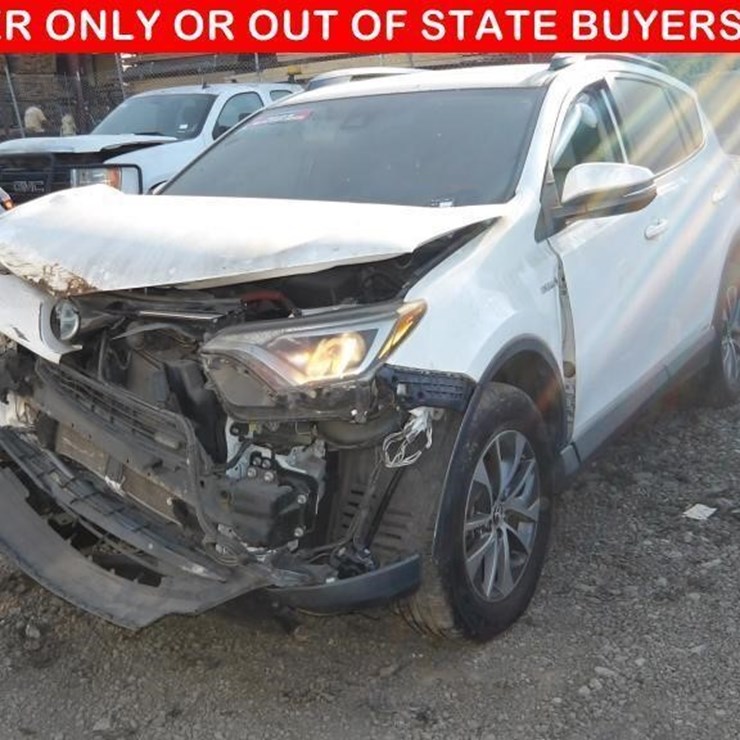 2018 TOYOTA RAV4 XLE