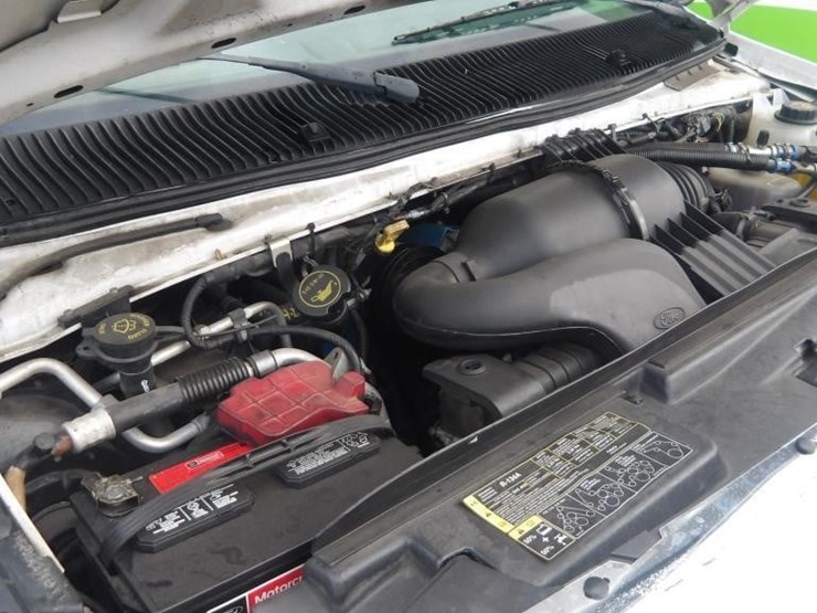 2016-ford-e450-image-9