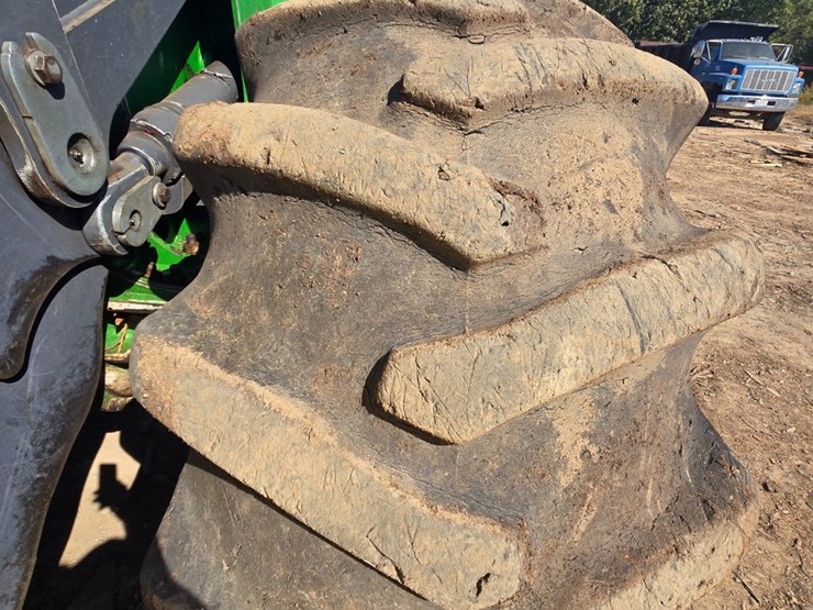 2019-john-deere-6-image-114