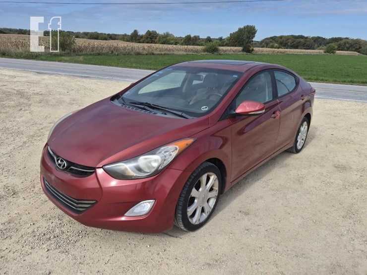 2011-hyundai-elantra-image-5