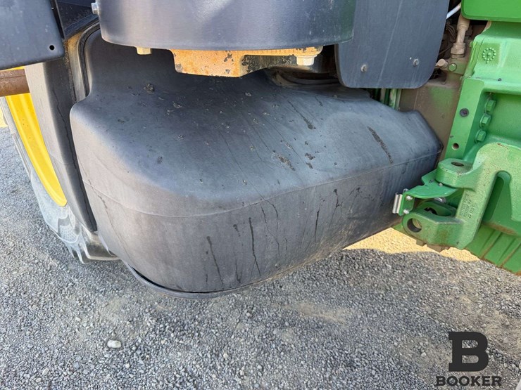 2011-john-deere-8360r-tractor-image-64