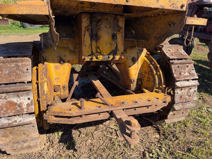 caterpillar-ten-high-clear-image-28