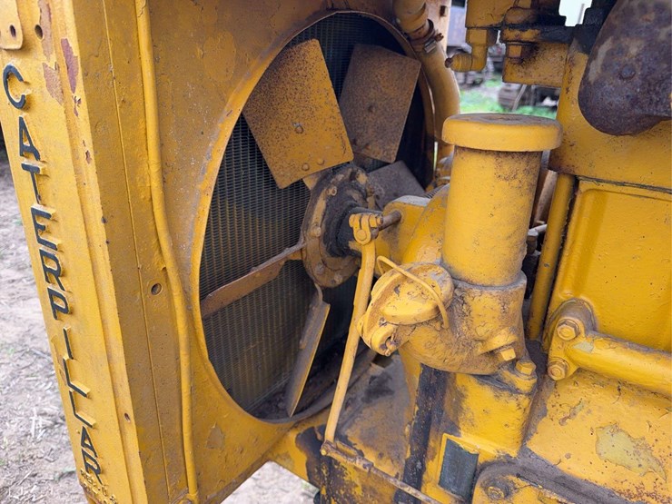caterpillar-twenty-eight-image-47