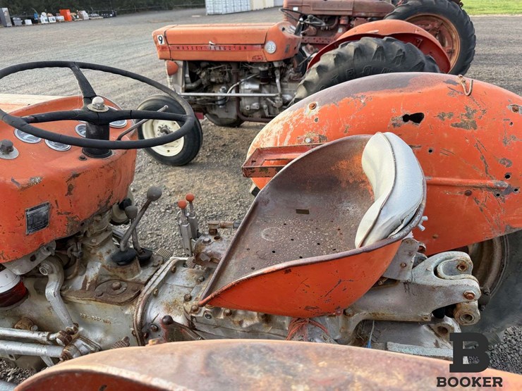 1971-massey-ferguson-135-tractor---non-running-image-17